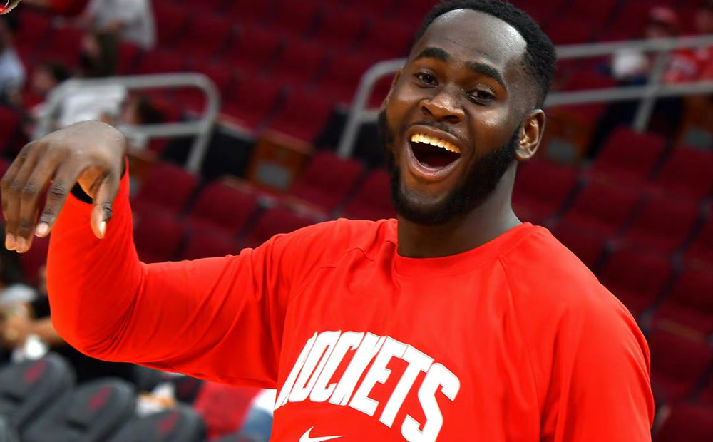 阿贾克斯发布备战花絮，加时末段临场应变，全明星赛任务艰巨，赛程密集仍需轮换的简单介绍安卓版